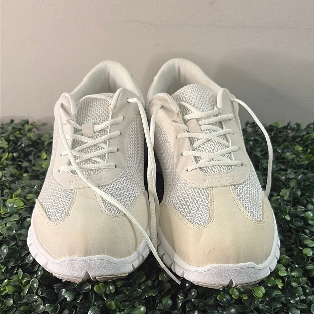 Propet White Mesh Men's Shoes